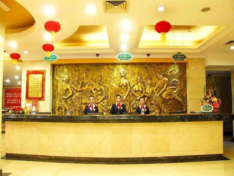 Vienna Hotel Chaoyang Nanning Esterno foto