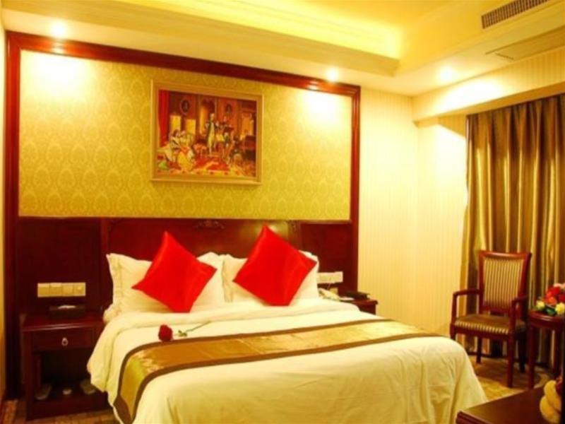 Vienna Hotel Chaoyang Nanning Esterno foto